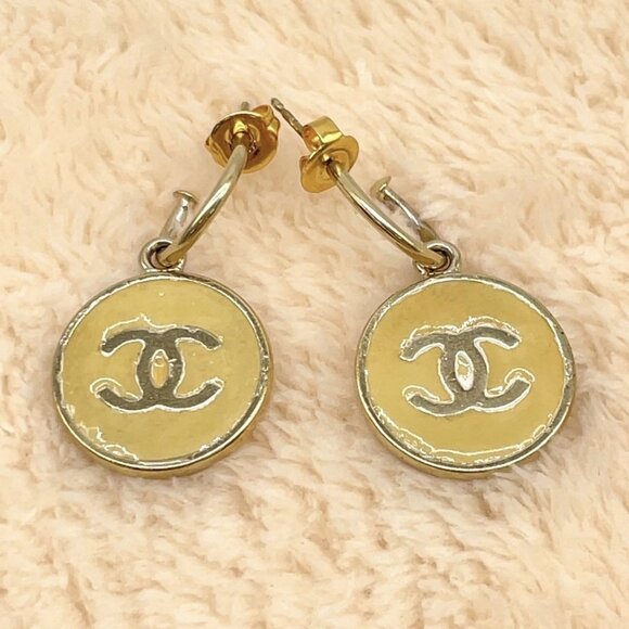 Auth Chanel Swing Coco Earrings GD - Picture 1 of 10